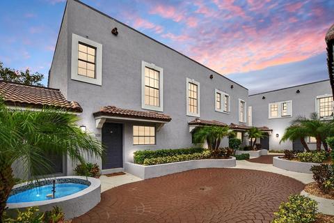 11745 NW 11th St #., Pembroke Pines, FL 33026