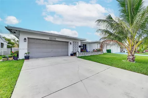 5710 NW 81st Ave, Tamarac, FL 33321
