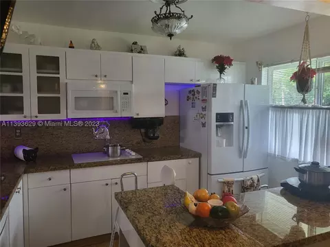 3501 Inverrary Dr #103, Lauderhill, FL 33319