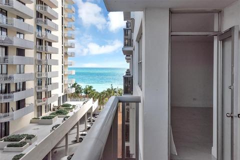 6039 Collins Ave #709, Miami Beach, FL 33140