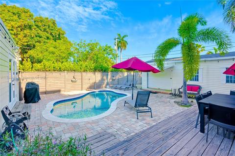 1301 NE 3rd St, Fort Lauderdale, FL 33301