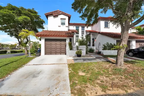 20990 SW 83rd Ave, Cutler Bay, FL 33189