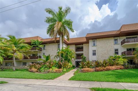 7483 SW 82nd St #A202, Miami, FL 33143