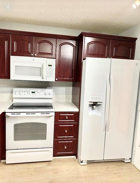 408 NW 68th Ave #207, Plantation, FL 33317
