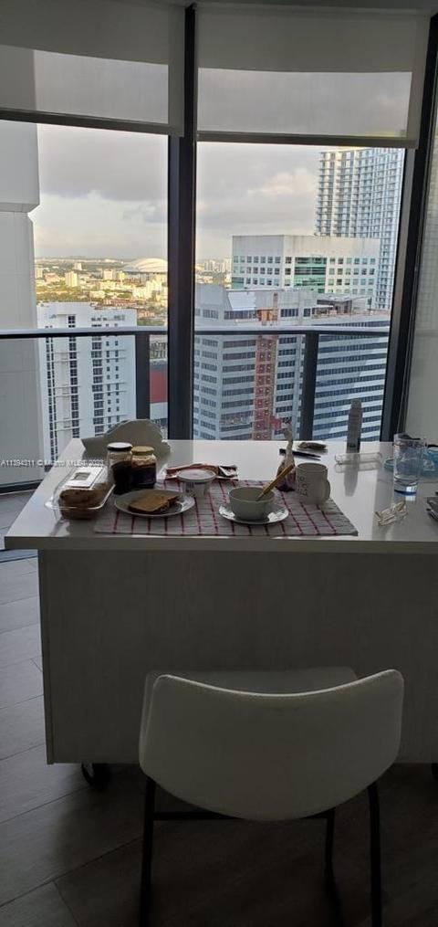 55 SW 9th St #2608, Miami, FL 33130