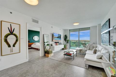 2681 N Flamingo Rd #1605S, Sunrise, FL 33323