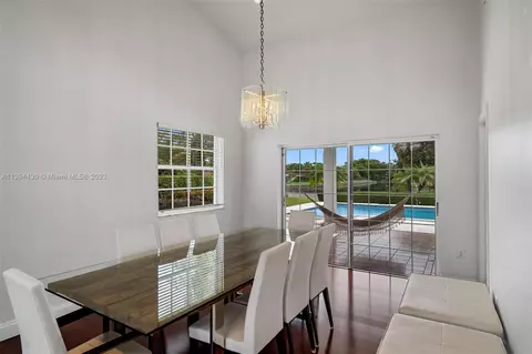 7500 SW 107th St, Pinecrest, FL 33156 photo 4
