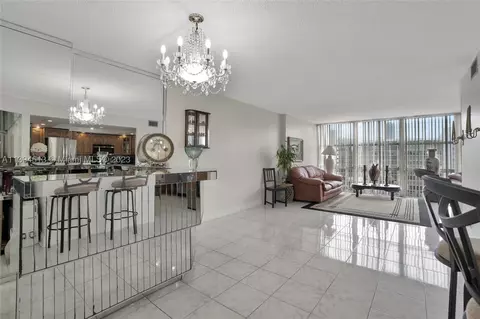 800 Parkview Dr #814, Hallandale Beach, FL 33009