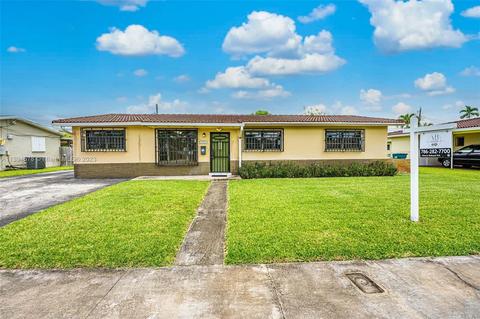 3225 SW 94th Ave, Miami, FL 33165
