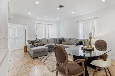 1466 NE 178th St, North Miami Beach, FL 33162