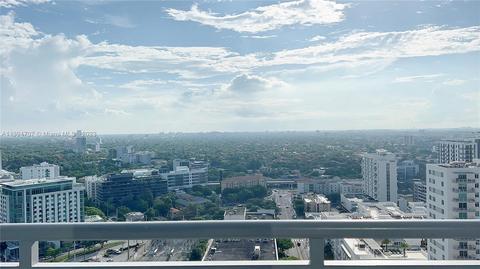 60 SW 13th St #2221, Miami, FL 33130