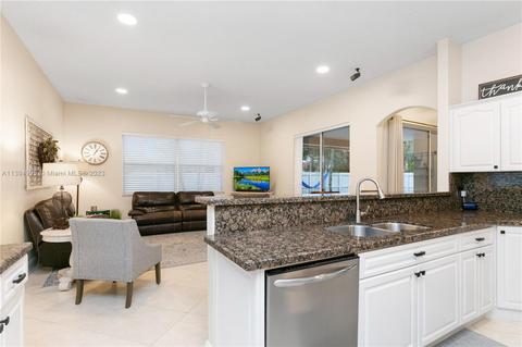 17841 NW 15th Ct, Pembroke Pines, FL 33029 photo 17