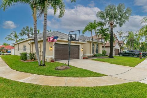 17841 NW 15th Ct, Pembroke Pines, FL 33029 photo 2
