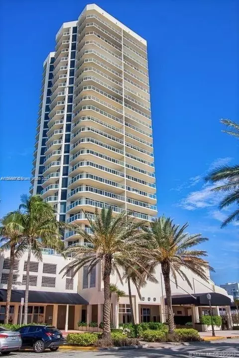 7330 Ocean Terrace #2802 PHB, Miami Beach, FL 33141