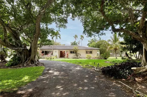 13500 SW 69th Ave, Pinecrest, FL 33156