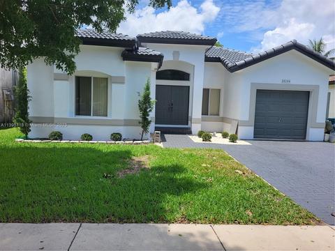 28184 SW 134th Ct, Homestead, FL 33033