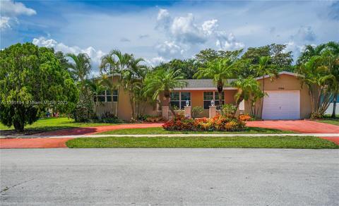 7720 NW 6th St, Pembroke Pines, FL 33024