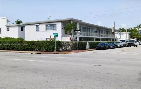 200 76th St #47, Miami Beach, FL 33141