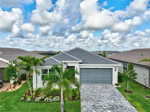 11676 SW River Crossing Pl, Port Saint Lucie, FL 34987