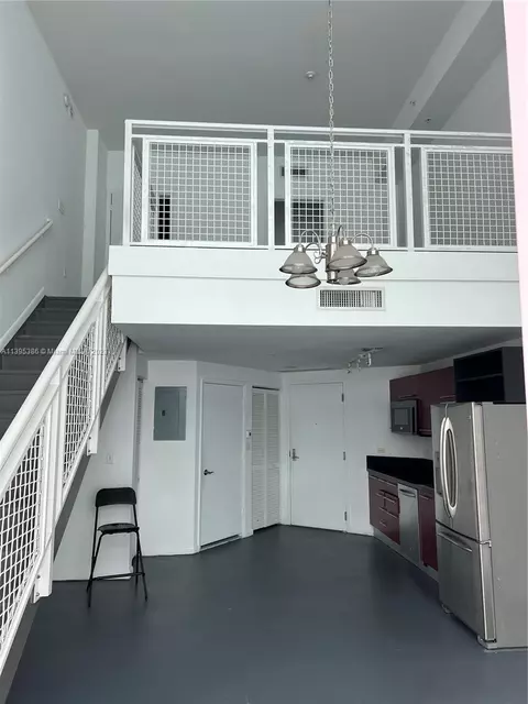 253 NE 2nd St #628, Miami, FL 33132