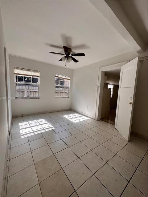 276 E 12th St, Hialeah, FL 33010 photo 9