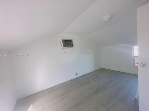 276 E 12th St, Hialeah, FL 33010 photo 26