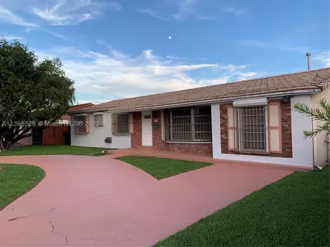 9602 SW 18th Ter, Miami, FL 33165