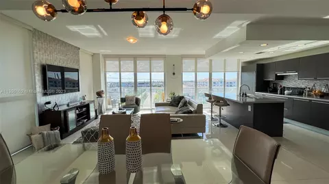 7751 NW 107 Ave #604, Miami, FL 33178