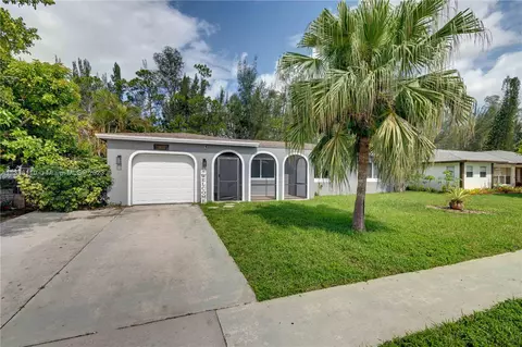 22512 Logwood Ave, Boca Raton, FL 33428