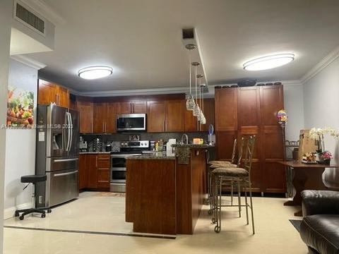 11715 SW 18th St #108, Miami, FL 33175