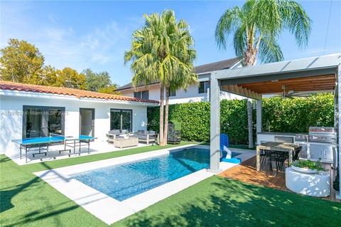 630 Almeria Ave, Coral Gables, FL 33134