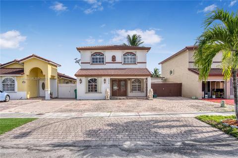 9979 NW 123rd St, Hialeah Gardens, FL 33018