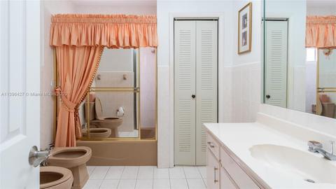 110 W 39th Pl, Hialeah, FL 33012 photo 33