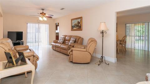 110 W 39th Pl, Hialeah, FL 33012 photo 16