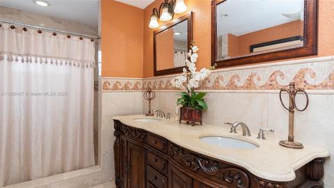 110 W 39th Pl, Hialeah, FL 33012 photo 46