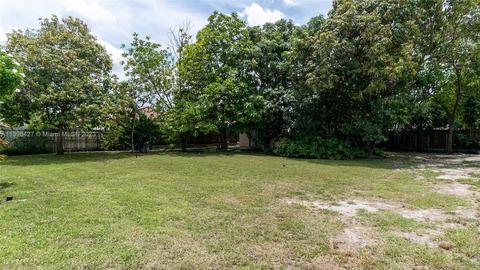 110 W 39th Pl, Hialeah, FL 33012 photo 61