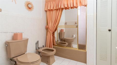 110 W 39th Pl, Hialeah, FL 33012 photo 35