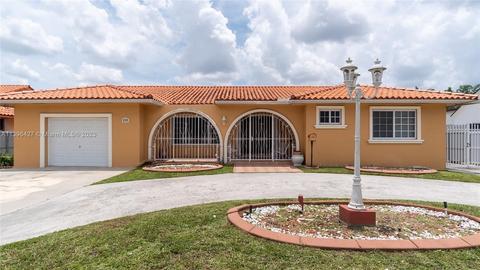 110 W 39th Pl, Hialeah, FL 33012