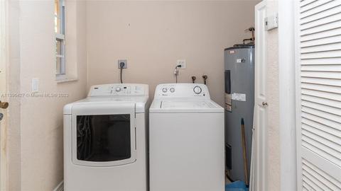 110 W 39th Pl, Hialeah, FL 33012 photo 28