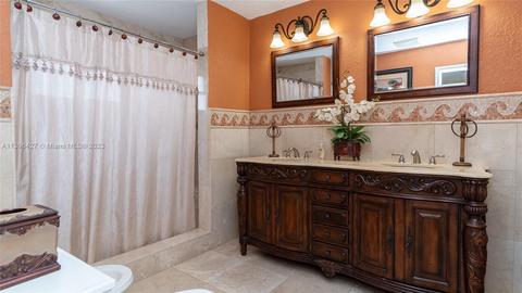 110 W 39th Pl, Hialeah, FL 33012 photo 51