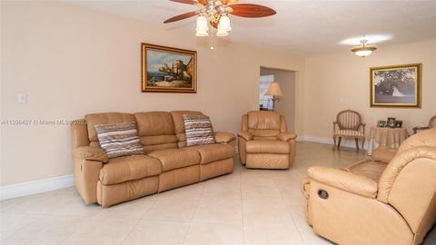 110 W 39th Pl, Hialeah, FL 33012 photo 15