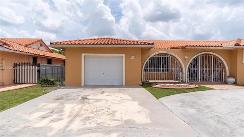 110 W 39th Pl, Hialeah, FL 33012 photo 2