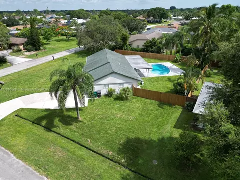 2181 SE Alden St, Port Saint Lucie, FL 34984