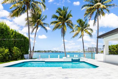91 N Hibiscus Dr, Miami Beach, FL 33139