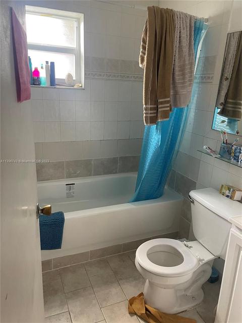 2672 W 72nd St, Hialeah, FL 33016 photo 19