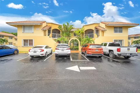 15645 SW 74th Cir Dr #5-5, Miami, FL 33193