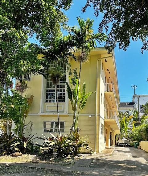 514 Santander Ave #1, Coral Gables, FL 33134