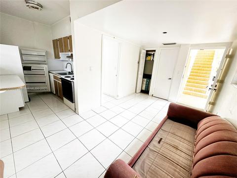 514 Santander Ave #1, Coral Gables, FL 33134 photo 3