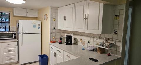 1384 W 76th St, Hialeah, FL 33014 photo 8