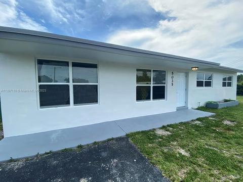 5035 NW 178th Ter, Miami Gardens, FL 33055